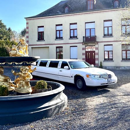 Domaine Des Anges Bed and Breakfast Avesnes-sur-Helpe Exteriör bild