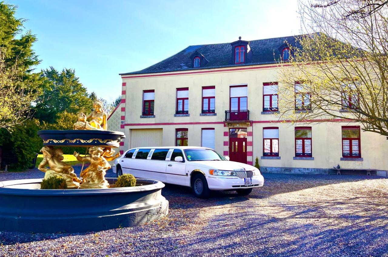 Domaine Des Anges Bed and Breakfast Avesnes-sur-Helpe Exteriör bild