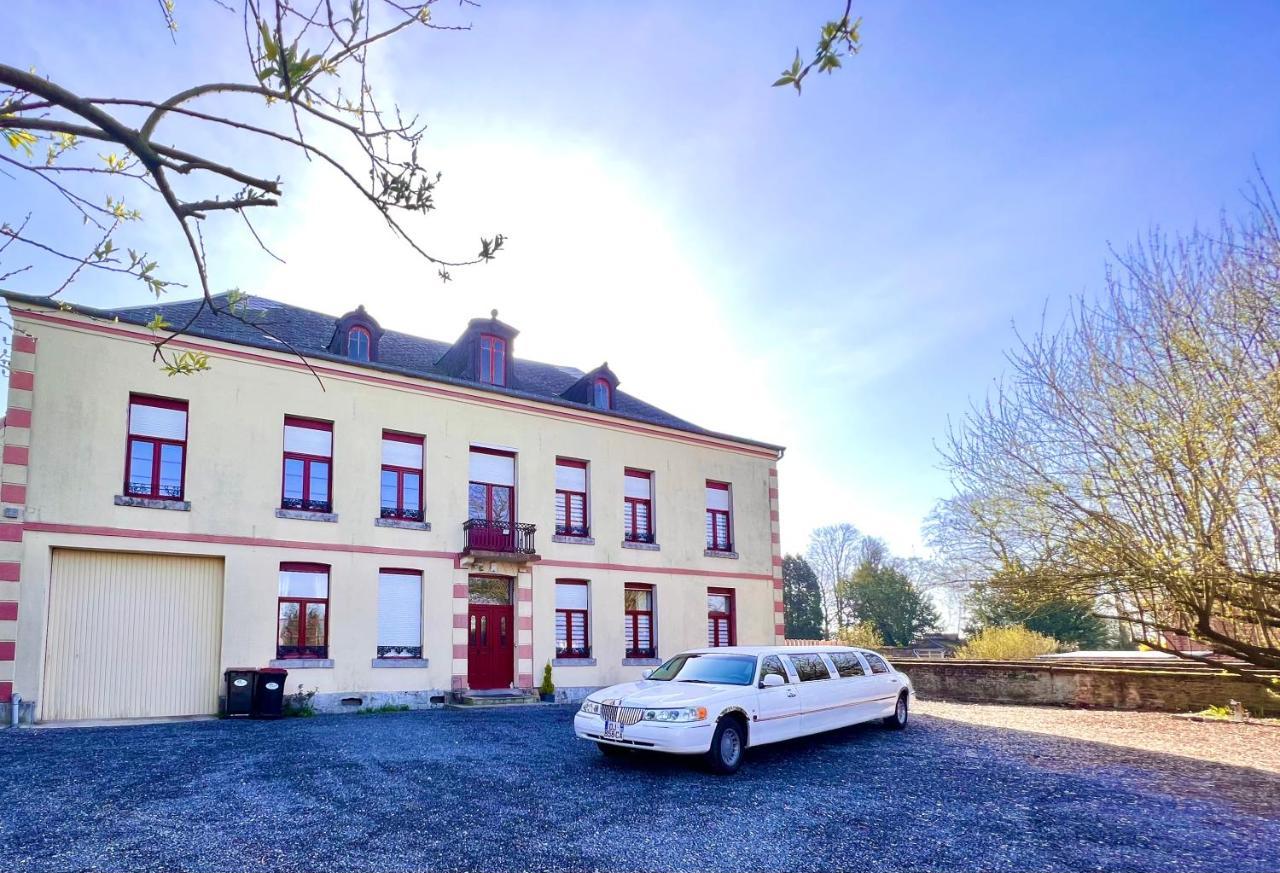 Domaine Des Anges Bed and Breakfast Avesnes-sur-Helpe Exteriör bild